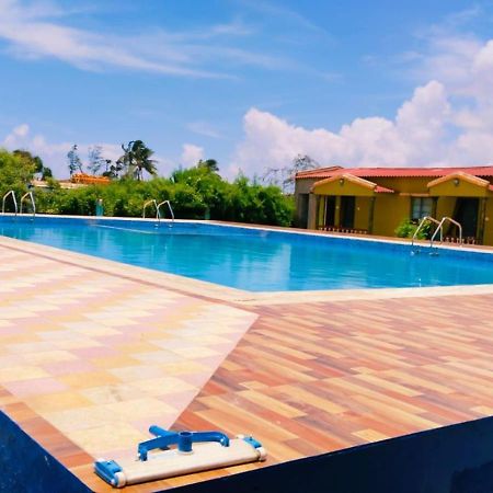 Star Inn Resort Tajpur Екстериор снимка